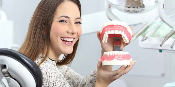 odontologia-integral-y-estetica-1-1024x562